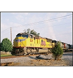 A relatively new Western visitor moves a CSX manifest merrily along it's way.